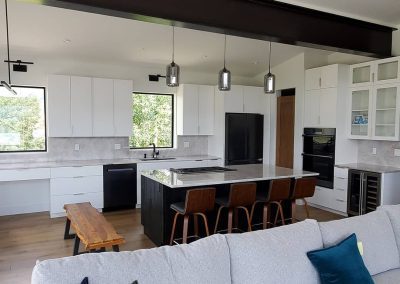 White and Black Domino Kitchen